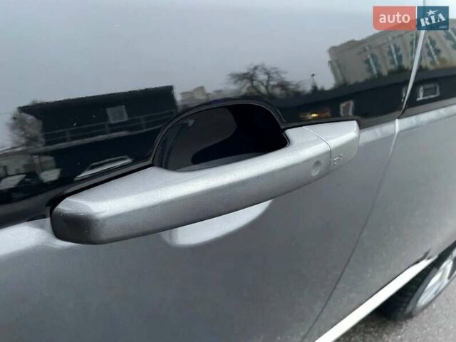 Серый Ленд Ровер Рендж Ровер, объемом двигателя 2.99 л и пробегом 55 тыс. км за 83000 $, фото 4 на Automoto.ua