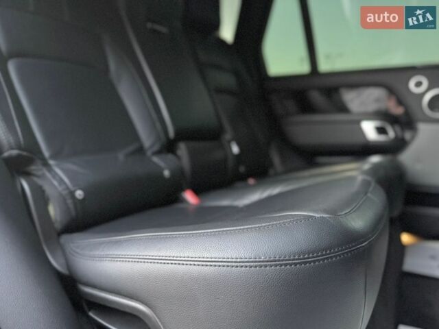 Серый Ленд Ровер Рендж Ровер, объемом двигателя 3 л и пробегом 168 тыс. км за 45000 $, фото 69 на Automoto.ua