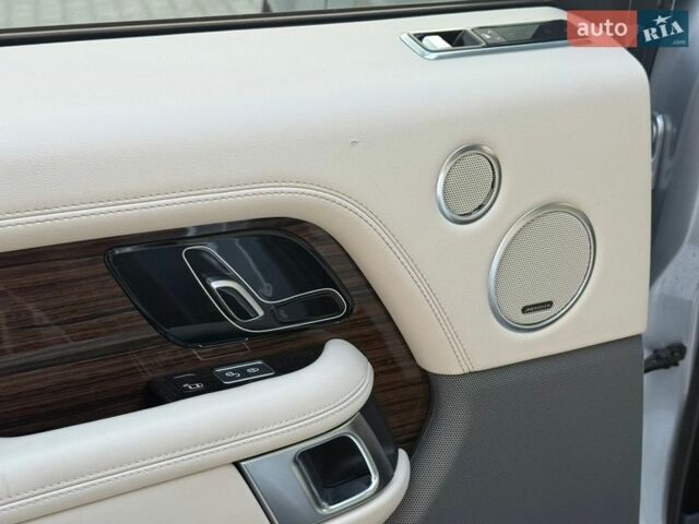 Серый Ленд Ровер Рендж Ровер, объемом двигателя 3 л и пробегом 169 тыс. км за 39500 $, фото 68 на Automoto.ua
