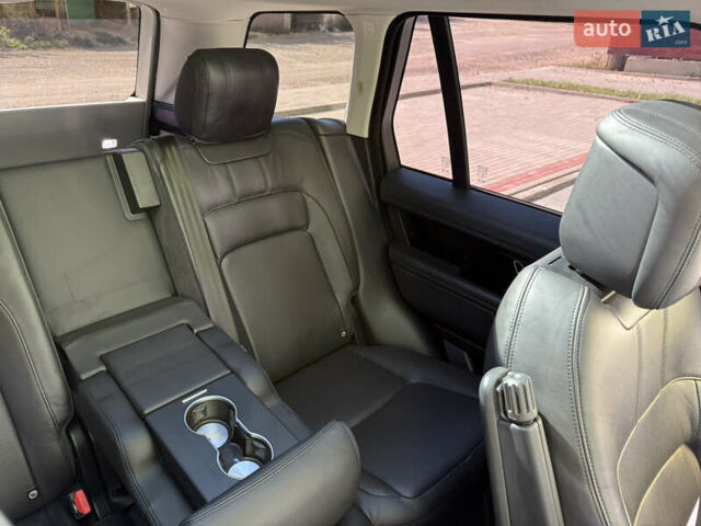 Сірий Ленд Ровер Рендж Ровер, об'ємом двигуна 3 л та пробігом 180 тис. км за 46500 $, фото 55 на Automoto.ua