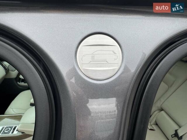 Серый Ленд Ровер Рендж Ровер, объемом двигателя 3 л и пробегом 161 тыс. км за 51900 $, фото 72 на Automoto.ua