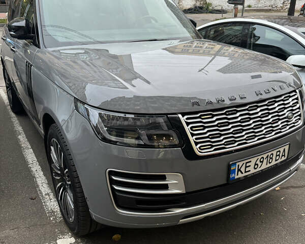 Серый Ленд Ровер Рендж Ровер, объемом двигателя 5 л и пробегом 75 тыс. км за 63000 $, фото 23 на Automoto.ua