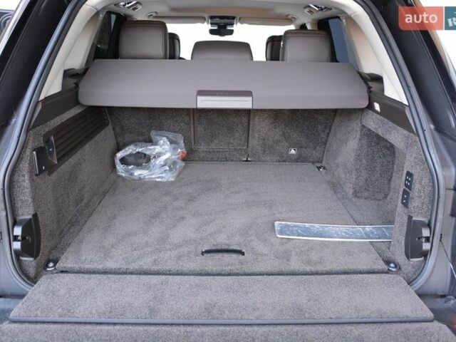 Сірий Ленд Ровер Рендж Ровер, об'ємом двигуна 4.37 л та пробігом 147 тис. км за 63500 $, фото 8 на Automoto.ua