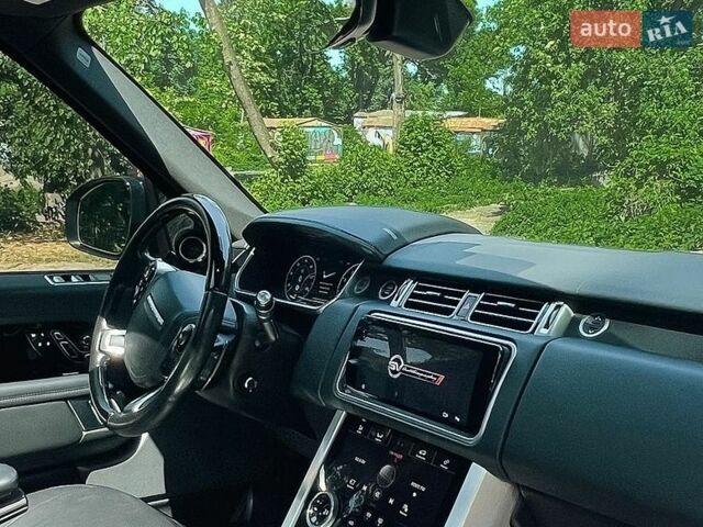 Сірий Ленд Ровер Рендж Ровер, об'ємом двигуна 5 л та пробігом 152 тис. км за 70000 $, фото 23 на Automoto.ua