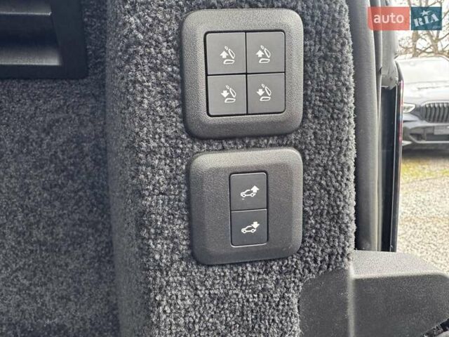 Серый Ленд Ровер Рендж Ровер, объемом двигателя 3 л и пробегом 161 тыс. км за 51900 $, фото 4 на Automoto.ua