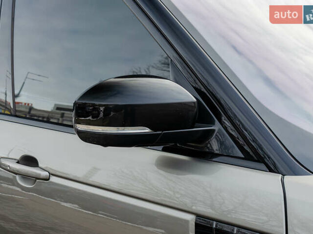 Серый Ленд Ровер Рендж Ровер, объемом двигателя 2.99 л и пробегом 185 тыс. км за 53500 $, фото 15 на Automoto.ua