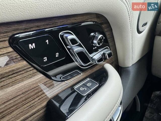 Серый Ленд Ровер Рендж Ровер, объемом двигателя 3 л и пробегом 161 тыс. км за 51900 $, фото 86 на Automoto.ua