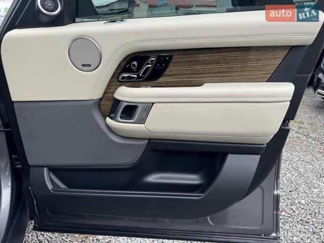 Серый Ленд Ровер Рендж Ровер, объемом двигателя 3 л и пробегом 161 тыс. км за 51900 $, фото 13 на Automoto.ua