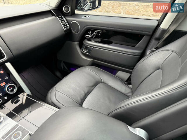 Серый Ленд Ровер Рендж Ровер, объемом двигателя 3 л и пробегом 180 тыс. км за 45999 $, фото 22 на Automoto.ua