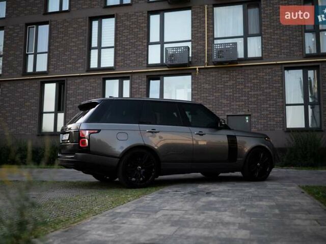Серый Ленд Ровер Рендж Ровер, объемом двигателя 3 л и пробегом 130 тыс. км за 49500 $, фото 2 на Automoto.ua