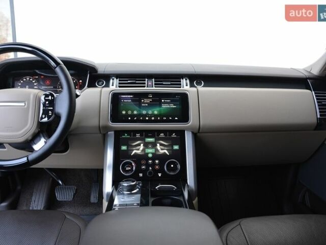 Серый Ленд Ровер Рендж Ровер, объемом двигателя 4.37 л и пробегом 147 тыс. км за 61500 $, фото 5 на Automoto.ua