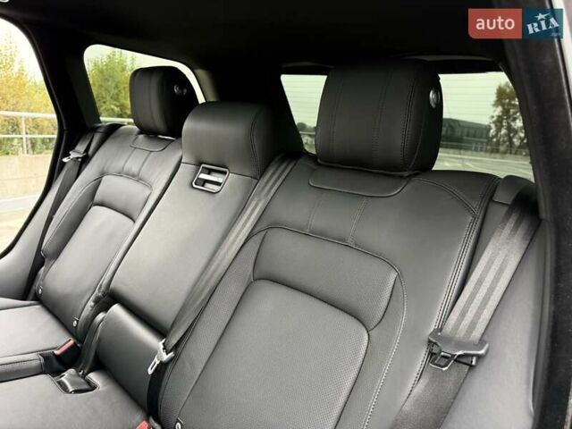 Серый Ленд Ровер Рендж Ровер, объемом двигателя 2.99 л и пробегом 94 тыс. км за 57500 $, фото 28 на Automoto.ua