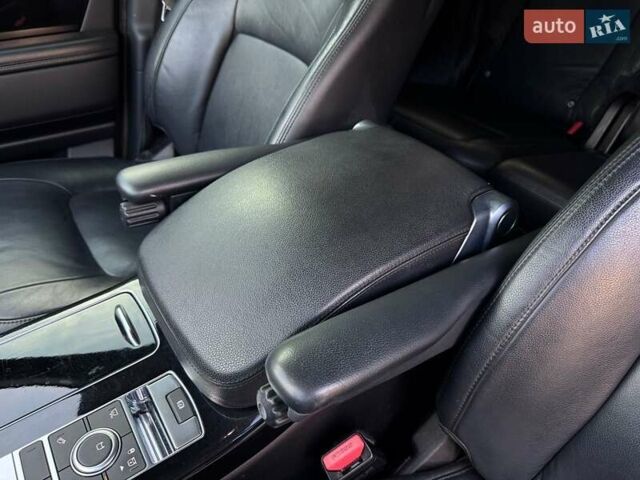 Ленд Ровер Рендж Ровер 2018 у Києві на Automoto.ua Сірий Ленд Ровер Рендж Ровер, об'ємом двигуна 3 л та пробігом 167 тис. км за 53000 $, фото 23 на Automoto.ua