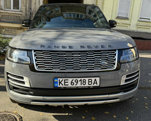 Серый Ленд Ровер Рендж Ровер, объемом двигателя 5 л и пробегом 75 тыс. км за 63000 $, фото 6 на Automoto.ua