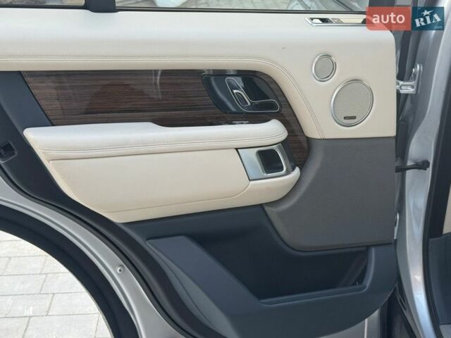 Серый Ленд Ровер Рендж Ровер, объемом двигателя 3 л и пробегом 169 тыс. км за 39500 $, фото 67 на Automoto.ua