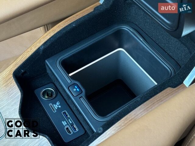 Серый Ленд Ровер Рендж Ровер, объемом двигателя 4.37 л и пробегом 243 тыс. км за 56900 $, фото 48 на Automoto.ua