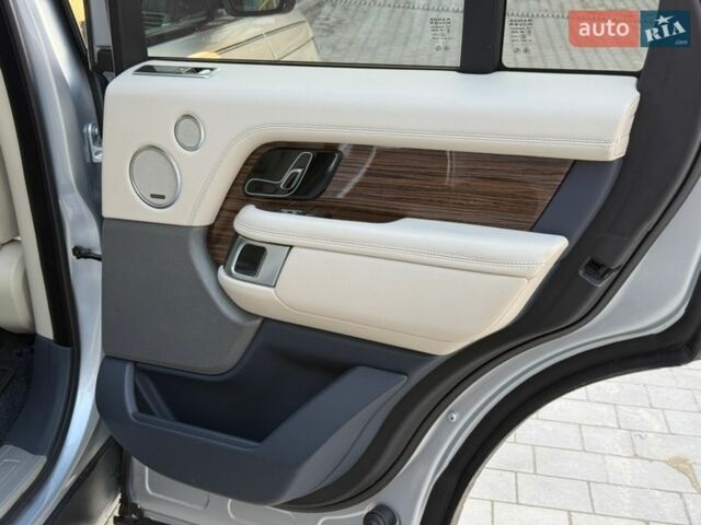 Серый Ленд Ровер Рендж Ровер, объемом двигателя 3 л и пробегом 169 тыс. км за 39500 $, фото 84 на Automoto.ua