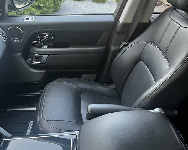 Серый Ленд Ровер Рендж Ровер, объемом двигателя 3 л и пробегом 79 тыс. км за 61500 $, фото 15 на Automoto.ua