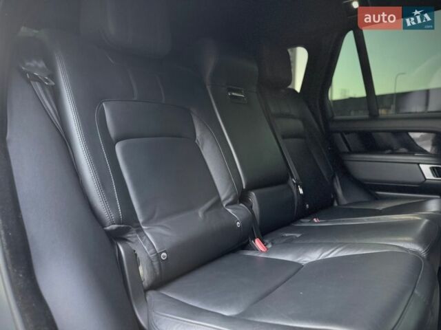 Серый Ленд Ровер Рендж Ровер, объемом двигателя 3 л и пробегом 168 тыс. км за 45000 $, фото 70 на Automoto.ua