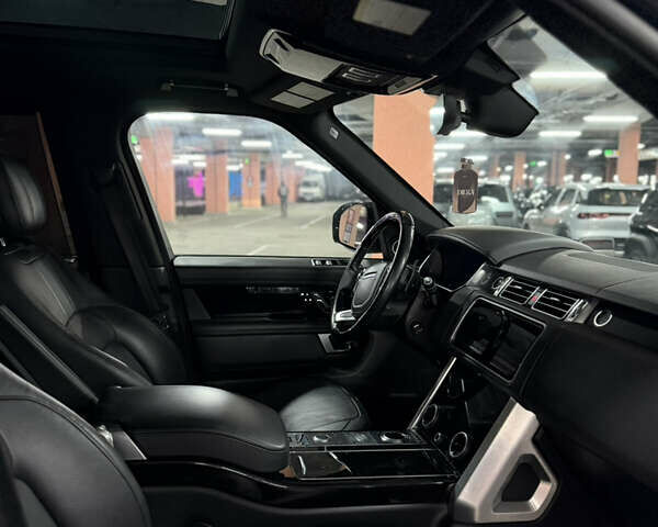 Сірий Ленд Ровер Рендж Ровер, об'ємом двигуна 5 л та пробігом 154 тис. км за 67900 $, фото 21 на Automoto.ua