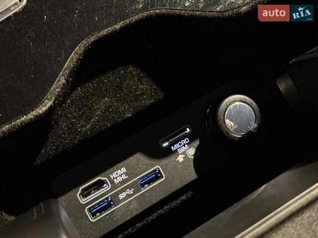 Серый Ленд Ровер Рендж Ровер, объемом двигателя 3 л и пробегом 168 тыс. км за 45000 $, фото 110 на Automoto.ua