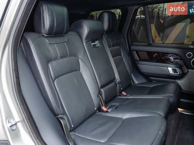 Серый Ленд Ровер Рендж Ровер, объемом двигателя 2.99 л и пробегом 185 тыс. км за 53500 $, фото 38 на Automoto.ua