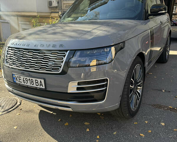 Серый Ленд Ровер Рендж Ровер, объемом двигателя 5 л и пробегом 75 тыс. км за 63000 $, фото 4 на Automoto.ua