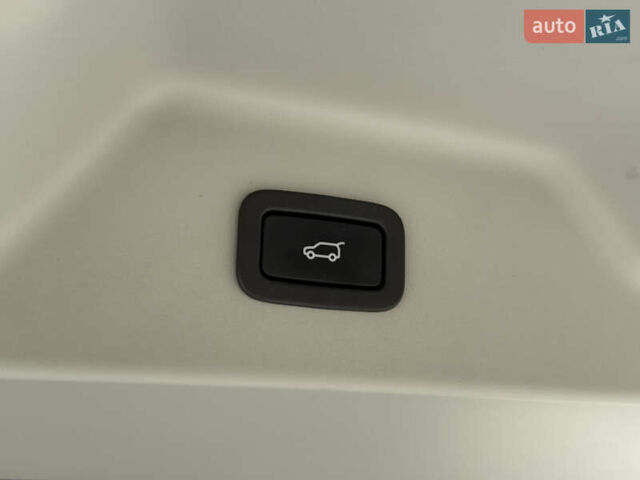 Сірий Ленд Ровер Рендж Ровер, об'ємом двигуна 3 л та пробігом 180 тис. км за 46500 $, фото 54 на Automoto.ua