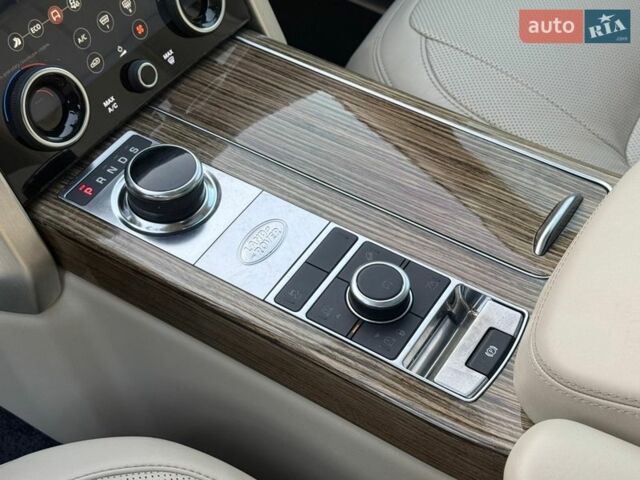 Серый Ленд Ровер Рендж Ровер, объемом двигателя 3 л и пробегом 169 тыс. км за 39500 $, фото 57 на Automoto.ua