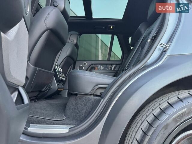 Серый Ленд Ровер Рендж Ровер, объемом двигателя 3 л и пробегом 168 тыс. км за 45000 $, фото 5 на Automoto.ua