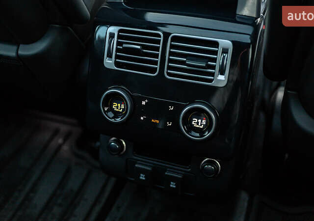 Сірий Ленд Ровер Рендж Ровер, об'ємом двигуна 3 л та пробігом 122 тис. км за 52500 $, фото 25 на Automoto.ua