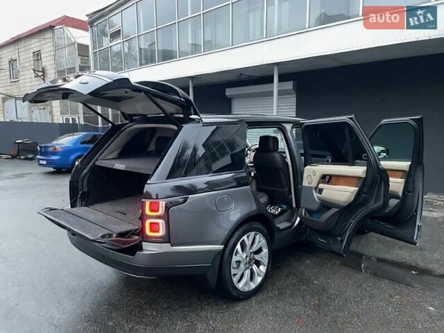 Серый Ленд Ровер Рендж Ровер, объемом двигателя 2.99 л и пробегом 55 тыс. км за 83000 $, фото 11 на Automoto.ua