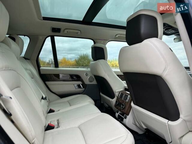 Сірий Ленд Ровер Рендж Ровер, об'ємом двигуна 2.99 л та пробігом 68 тис. км за 69900 $, фото 62 на Automoto.ua