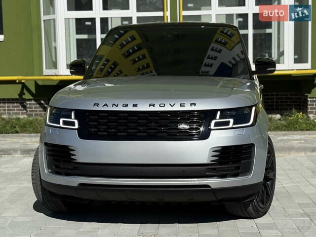 Ленд Ровер Рендж Ровер 2018 в Тернополе на Automoto.ua Серый Ленд Ровер Рендж Ровер, объемом двигателя 3 л и пробегом 178 тыс. км за 43700 $, фото 33 на Automoto.ua