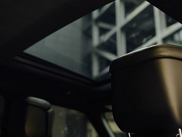 Сірий Ленд Ровер Рендж Ровер, об'ємом двигуна 5 л та пробігом 152 тис. км за 56000 $, фото 13 на Automoto.ua