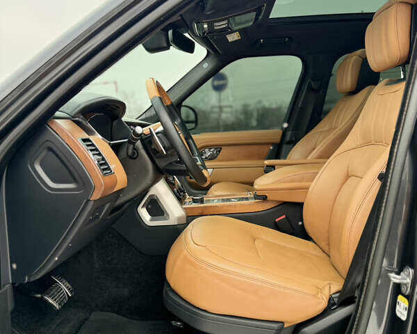 Сірий Ленд Ровер Рендж Ровер, об'ємом двигуна 4.37 л та пробігом 242 тис. км за 54900 $, фото 6 на Automoto.ua