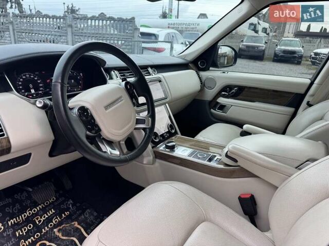 Серый Ленд Ровер Рендж Ровер, объемом двигателя 3 л и пробегом 161 тыс. км за 51900 $, фото 95 на Automoto.ua