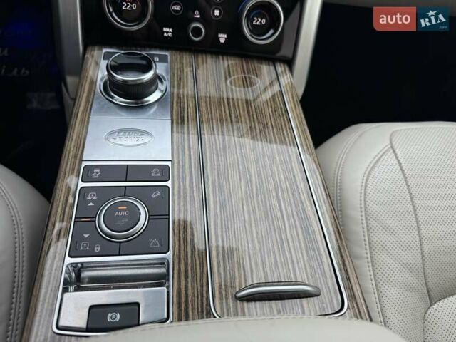 Серый Ленд Ровер Рендж Ровер, объемом двигателя 3 л и пробегом 161 тыс. км за 51900 $, фото 87 на Automoto.ua