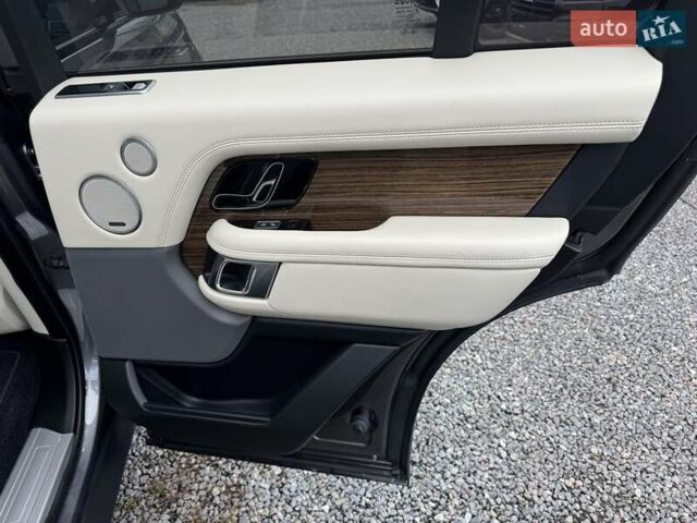 Серый Ленд Ровер Рендж Ровер, объемом двигателя 3 л и пробегом 161 тыс. км за 51900 $, фото 5 на Automoto.ua