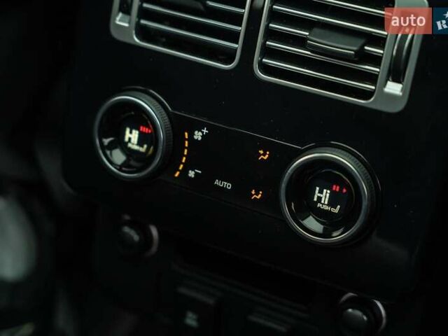 Сірий Ленд Ровер Рендж Ровер, об'ємом двигуна 3 л та пробігом 123 тис. км за 45900 $, фото 46 на Automoto.ua