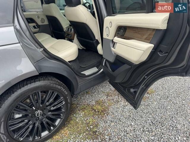 Серый Ленд Ровер Рендж Ровер, объемом двигателя 3 л и пробегом 161 тыс. км за 51900 $, фото 11 на Automoto.ua