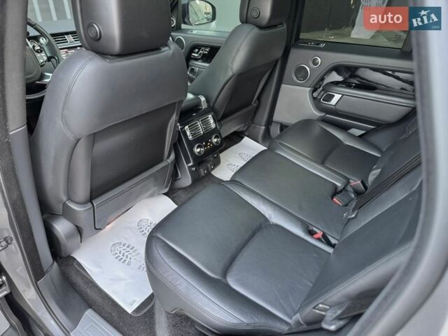 Серый Ленд Ровер Рендж Ровер, объемом двигателя 3 л и пробегом 168 тыс. км за 45000 $, фото 50 на Automoto.ua