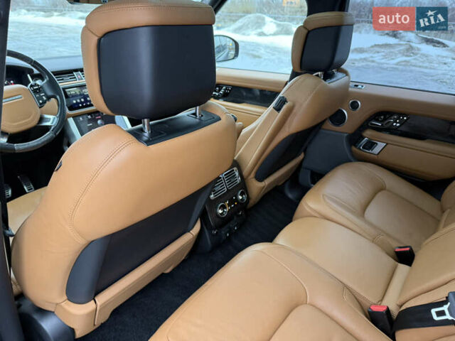 Серый Ленд Ровер Рендж Ровер, объемом двигателя 4.4 л и пробегом 183 тыс. км за 64000 $, фото 10 на Automoto.ua