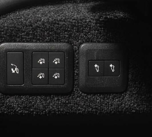 Сірий Ленд Ровер Рендж Ровер, об'ємом двигуна 4.37 л та пробігом 50 тис. км за 79900 $, фото 37 на Automoto.ua