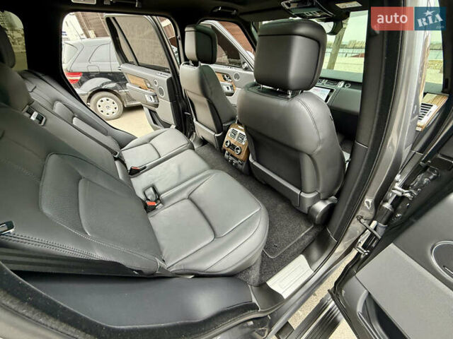 Серый Ленд Ровер Рендж Ровер, объемом двигателя 2.99 л и пробегом 49 тыс. км за 79999 $, фото 85 на Automoto.ua