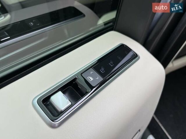 Серый Ленд Ровер Рендж Ровер, объемом двигателя 4.37 л и пробегом 48 тыс. км за 95000 $, фото 37 на Automoto.ua