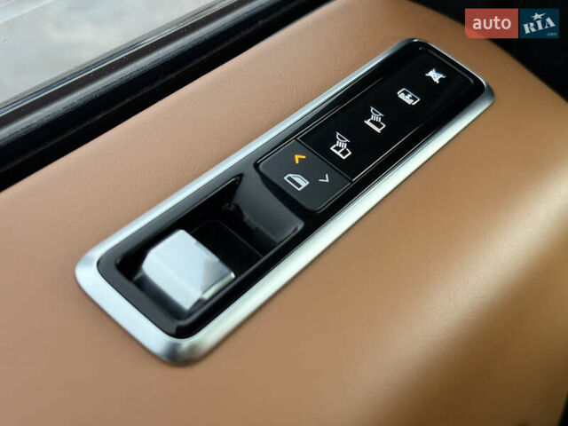 Серый Ленд Ровер Рендж Ровер, объемом двигателя 4.4 л и пробегом 183 тыс. км за 64000 $, фото 18 на Automoto.ua