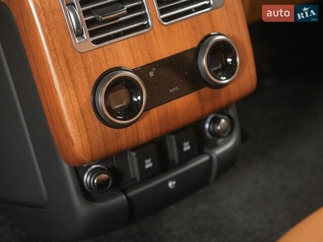 Сірий Ленд Ровер Рендж Ровер, об'ємом двигуна 4.37 л та пробігом 50 тис. км за 79900 $, фото 74 на Automoto.ua