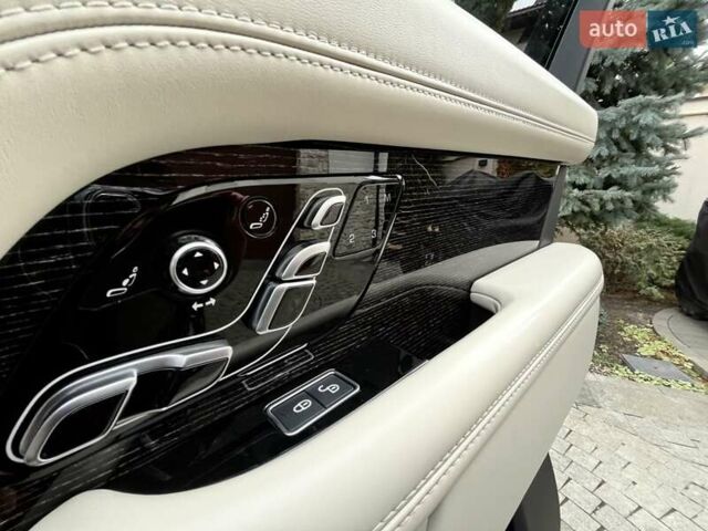 Серый Ленд Ровер Рендж Ровер, объемом двигателя 4.37 л и пробегом 48 тыс. км за 95000 $, фото 39 на Automoto.ua