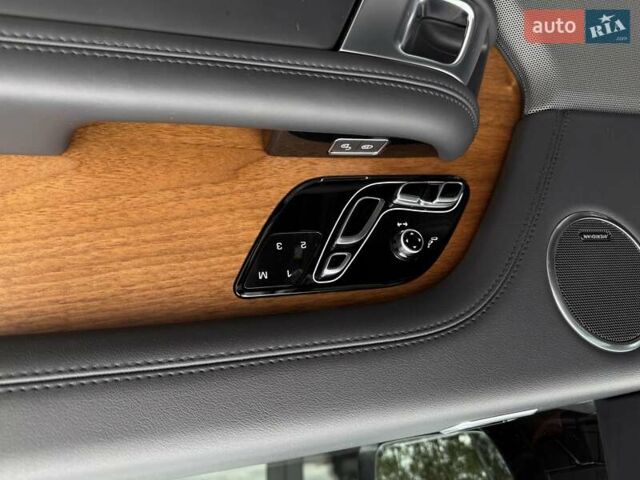 Ленд Ровер Рендж Ровер 2019 в Киеве на Automoto.ua Серый Ленд Ровер Рендж Ровер, объемом двигателя 2.99 л и пробегом 114 тыс. км за 58300 $, фото 32 на Automoto.ua